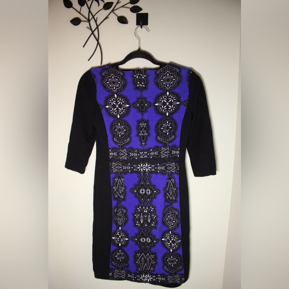 Adrianna Papell Women's Jewel Printed 3/4 Sleeve Fitted Blue Black Dress Size 4 - Picture 9 of 10